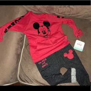 Adorable Mickey Mouse outfit for toddler!!